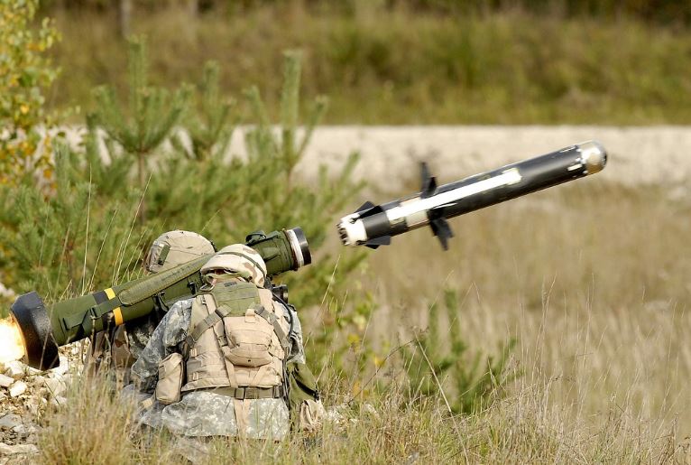 전쟁나서 도망다니는 꿈